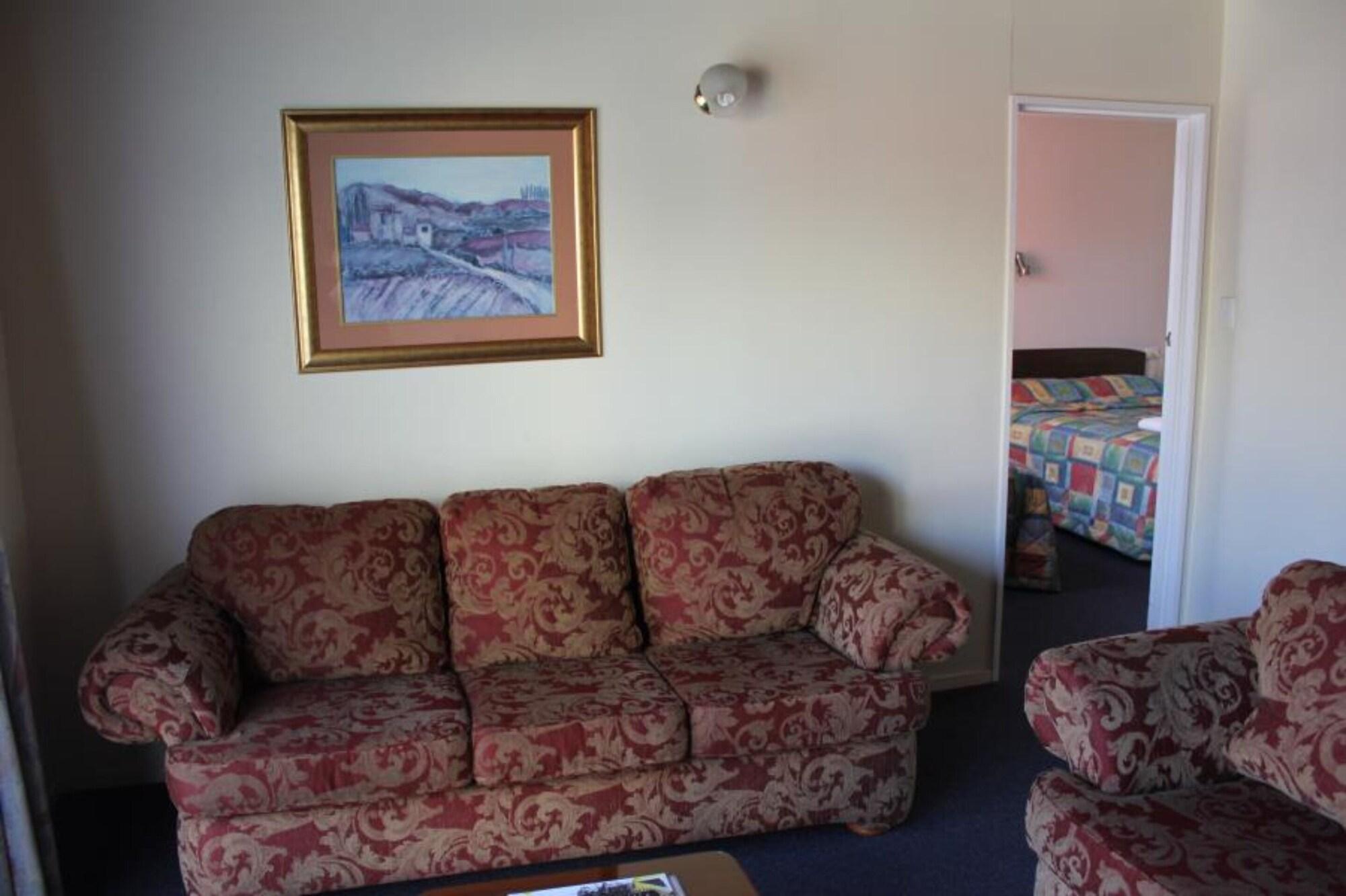 193 Aorangi Manor Motel Бленхайм Екстериор снимка