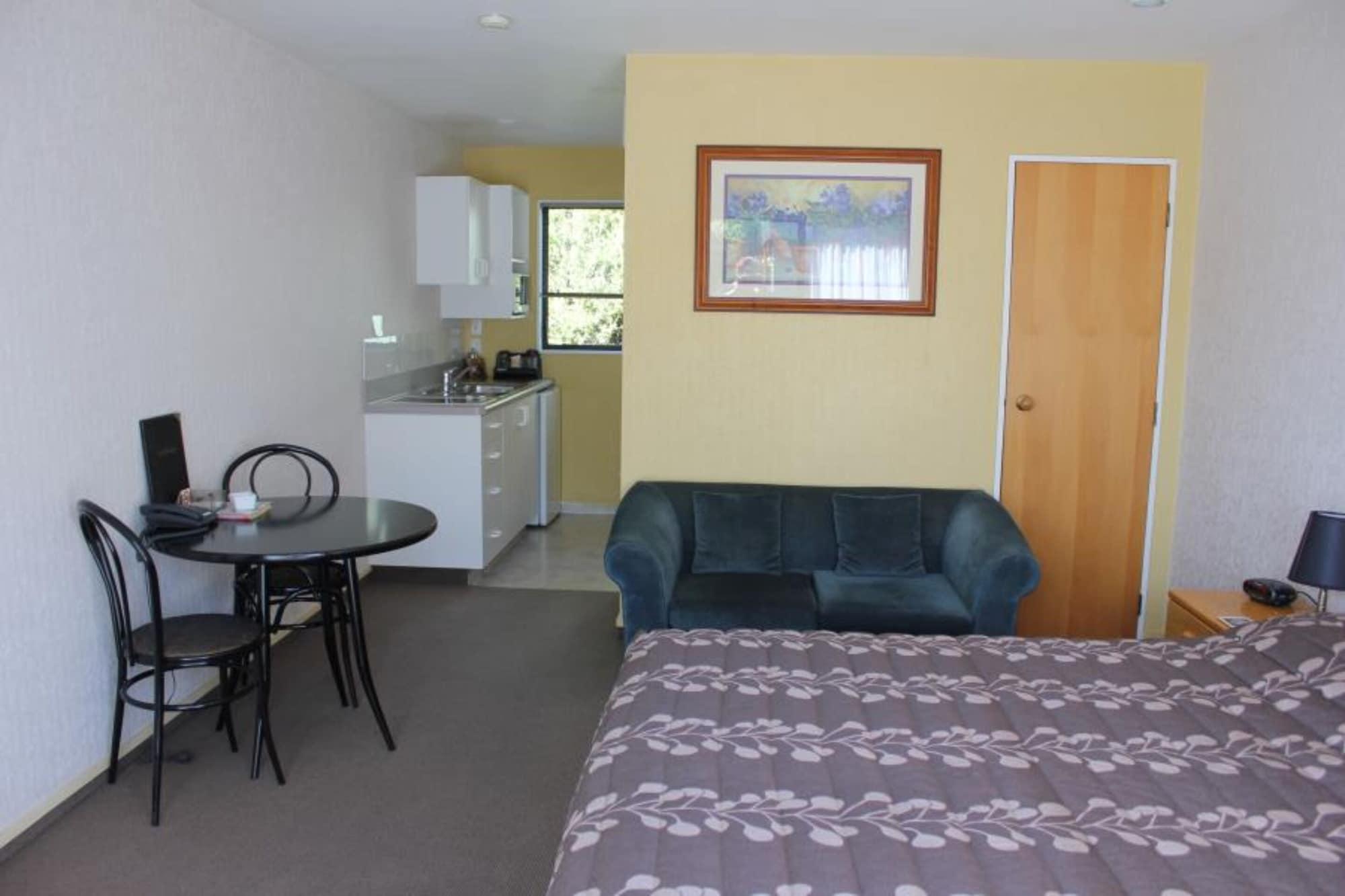 193 Aorangi Manor Motel Бленхайм Екстериор снимка